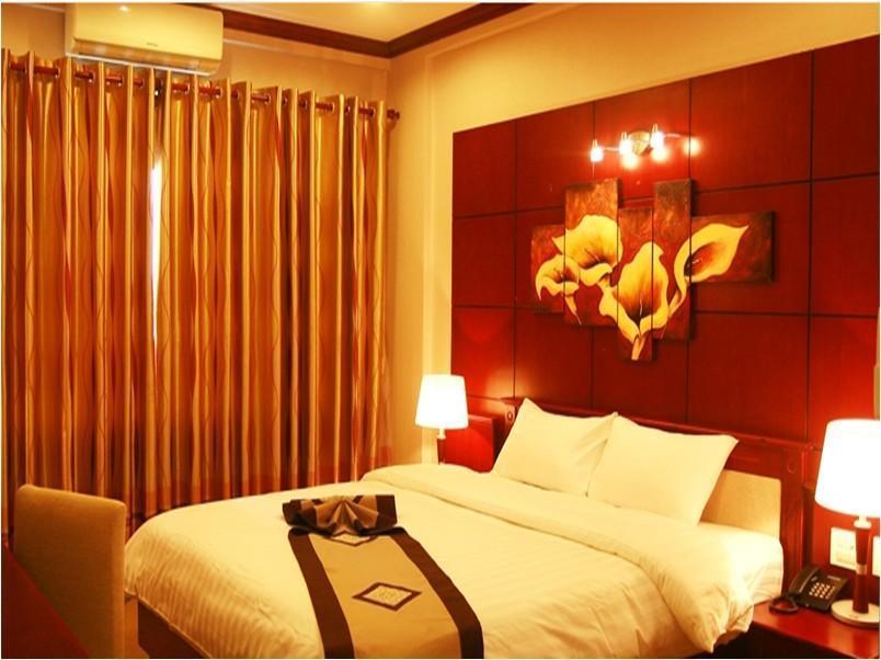 Hoa Nam Hotel Hanoi Esterno foto
